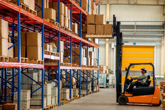 Netwerkschakelaar CE6870EI Full-Duplex Communication Mode en 48 poorten voor datacenters